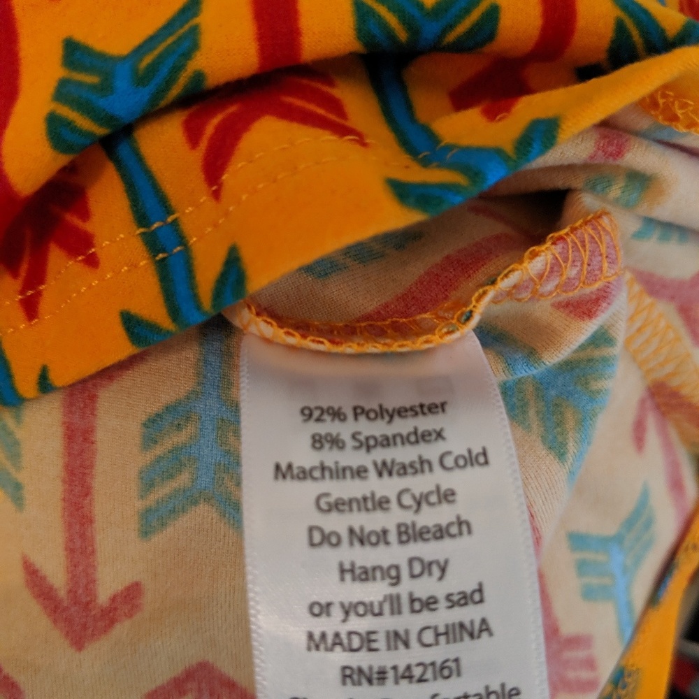 LulaRoe Carly with pocket aarows